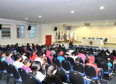 2ª Conferência Municipal de Políticas Públicas reuniu jovens e discutiu propostas em Aracruz